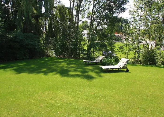 Kirschner Apartment *